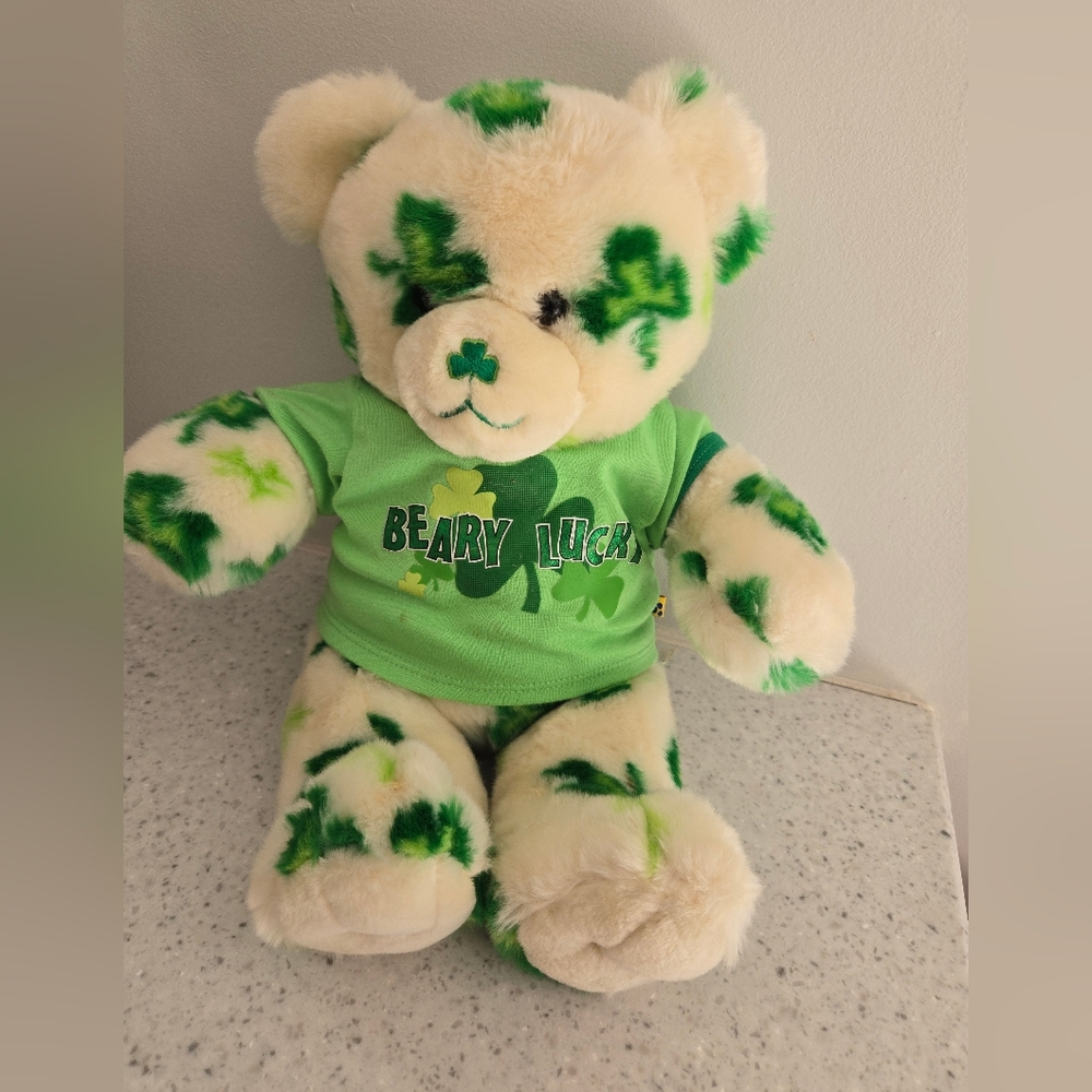 Build-A-Bear Shamrock Plush in Green and Cream